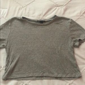 Gray ribbed tee